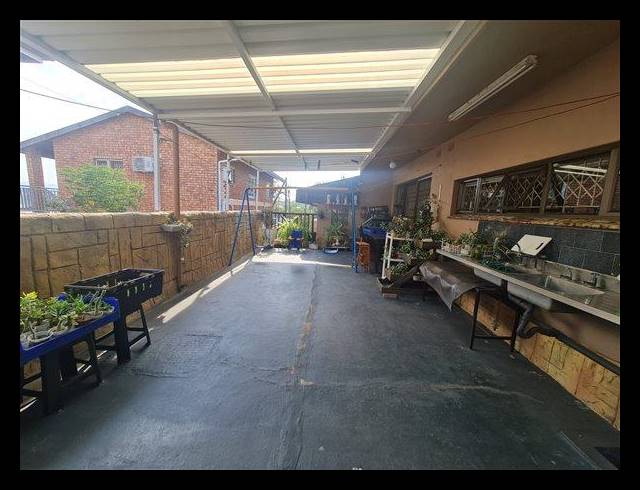 4 BEDROOM HOUSE FOR SALE IN SUNFORD